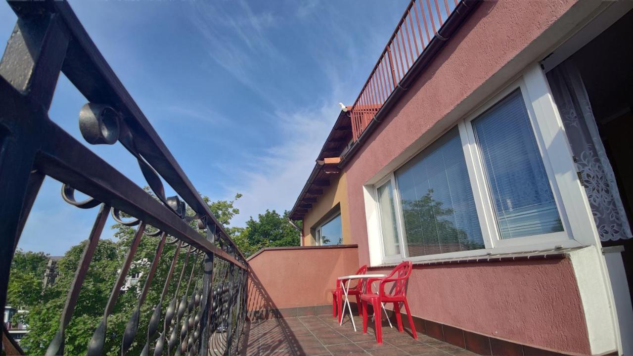 Villa Mieszkanie - Dom 200 M Od Morza à Dziwnów Extérieur photo